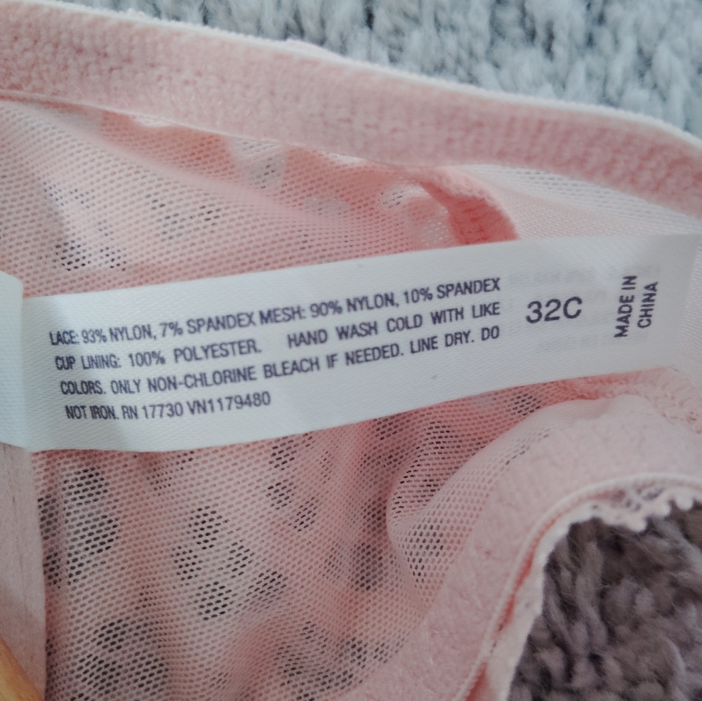 Bundle Of 2 Auden Push Up Bras - Picture 5 of 7